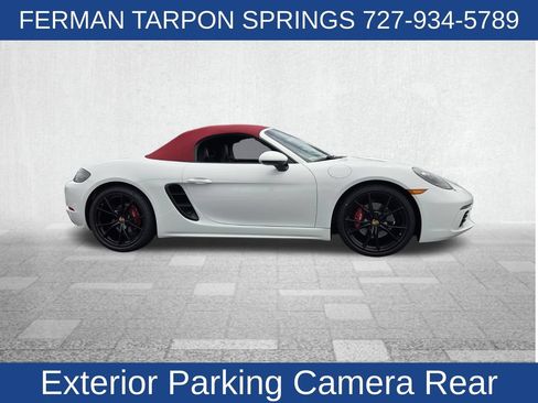 Used 2019 Porsche 718 Boxster RWD image 12