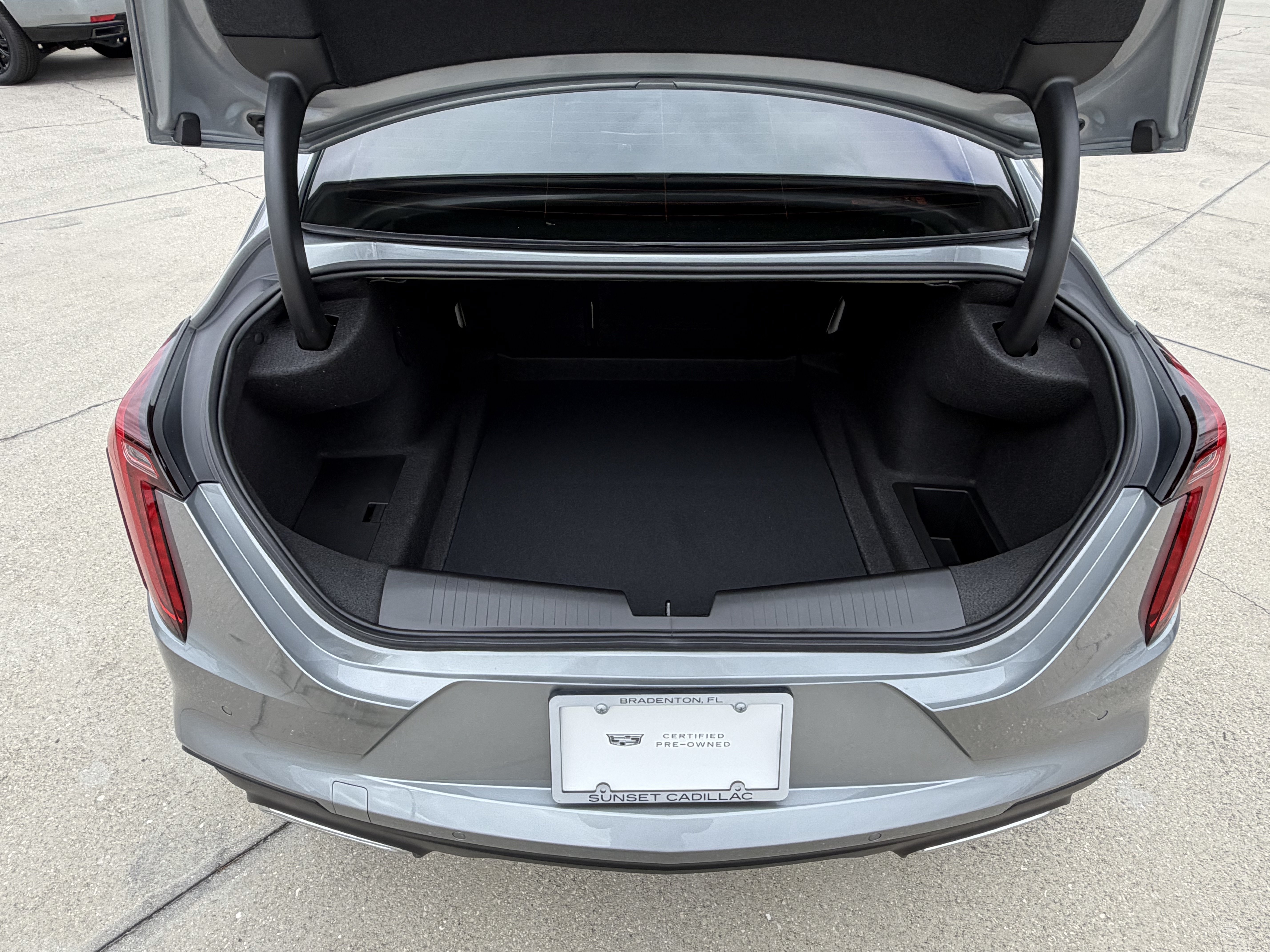Certified 2025 Cadillac CT4 Premium Luxury RWD image 11