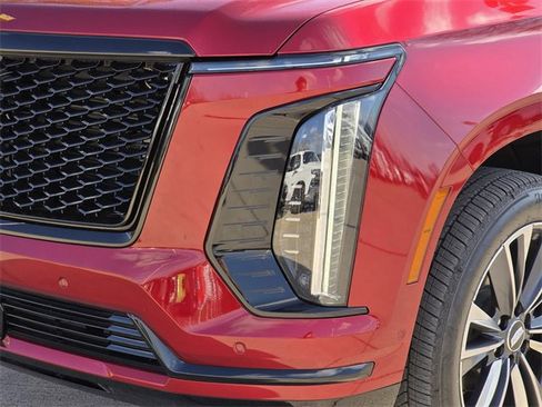 Used 2026 Cadillac Escalade Sport w/ Touring Package image 6