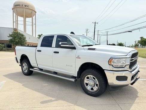 Used 2020 RAM 2500 Tradesman w/ Chrome Appearance Group image 7