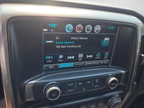 Used 2018 Chevrolet Silverado 1500 LT w/ Texas Edition RWD image 13