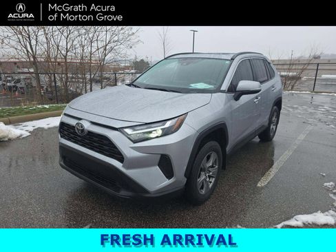 Used 2024 Toyota RAV4 XLE image 1