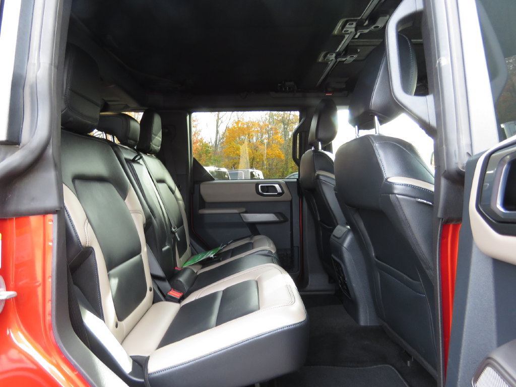 Used 2023 Ford Bronco Wildtrak AWD/4WD image 16