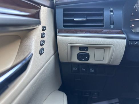 Used 2016 Lexus ES 350 image 19