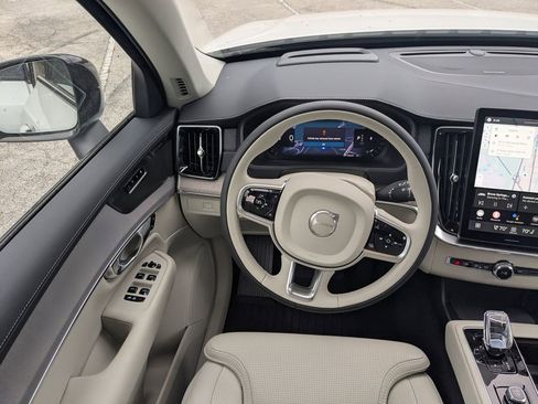 New 2026 Volvo XC90 B6 Ultra w/ Protection Package Premier AWD/4WD image 20