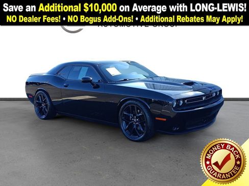 Used 2019 Dodge Challenger R/T w/ Blacktop Package image 10