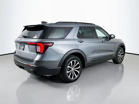 New 2026 Ford Explorer ST-Line image 7