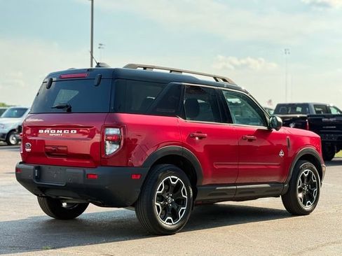 Used 2025 Ford Bronco Sport Outer Banks w/ Outer Banks Tech Package+ AWD/4WD image 41