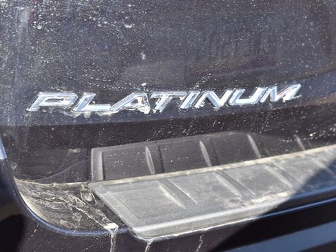 Certified 2025 Ford Explorer Platinum image 10