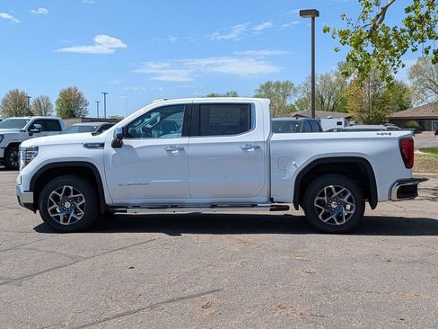 New 2026 GMC Sierra 1500 SLT w/ SLT Premium Plus Package AWD/4WD image 7