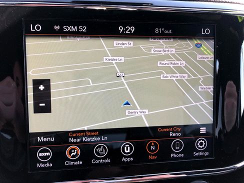 Used 2020 Jeep Grand Cherokee Altitude image 19