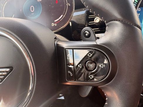 Used 2022 MINI Cooper S image 32