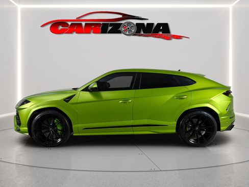 Used 2020 Lamborghini Urus AWD/4WD image 11