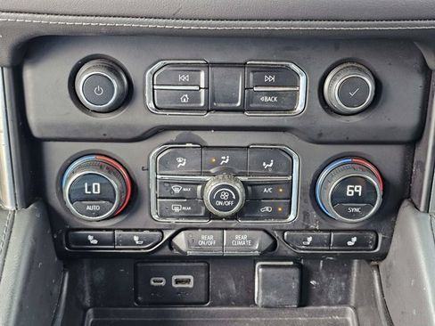 Used 2023 Chevrolet Tahoe Z71 w/ Max Trailering Package AWD/4WD image 28