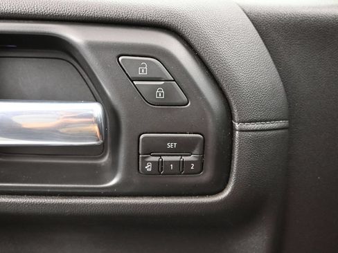 Used 2020 GMC Sierra 1500 SLT w/ SLT Premium Plus Package AWD/4WD image 19
