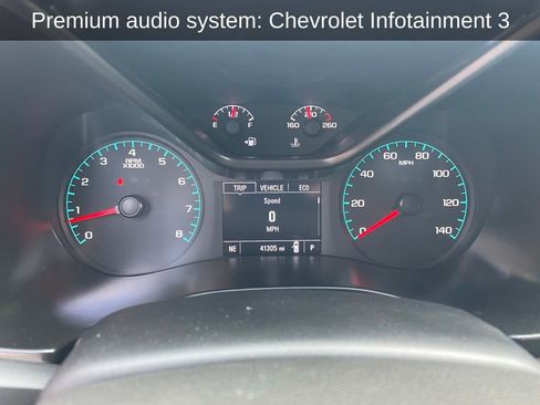 Used 2022 Chevrolet Colorado LT w/ LT Convenience Package image 16