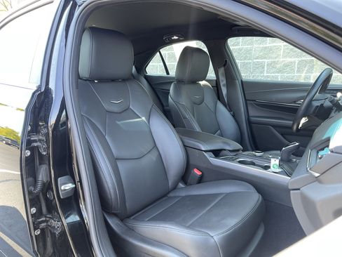 Used 2024 Cadillac CT4 Premium Luxury image 39