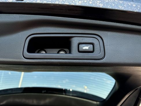 Used 2022 Honda Pilot Special Edition image 27