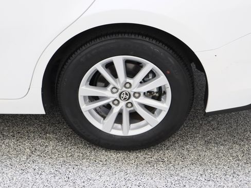 Certified 2025 Toyota Camry LE FWD image 10