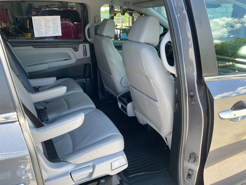 Used 2019 Honda Odyssey EX-L image 45