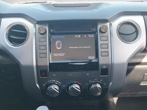 Used 2018 Toyota Tundra SR5 w/ SR5 Upgrade Package image 12