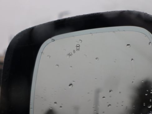 Used 2024 Nissan Armada Platinum w/ Captain's Chairs Package image 31