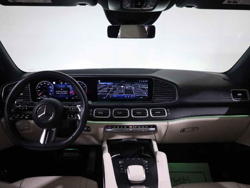 Used 2025 Mercedes-Benz GLS 450 4MATIC w/ AMG Line Exterior image 50