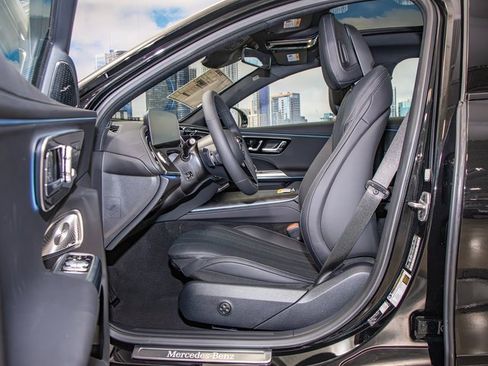 Used 2026 Mercedes-Benz E 450 4MATIC Sedan image 20