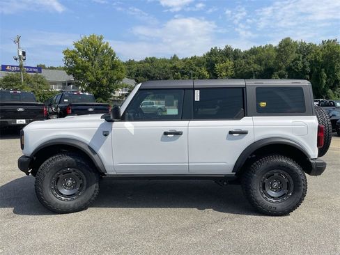 New 2025 Ford Bronco Big Bend w/ Matte Film Protection Package image 6
