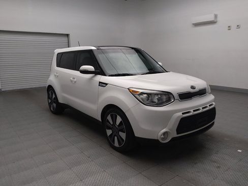 Used 2015 Kia Soul ! w/ Sun & Sound Package image 13