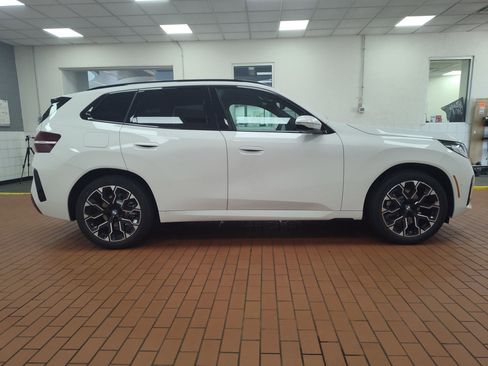 Used 2025 BMW X3 xDrive30i w/ M Sport Package image 31