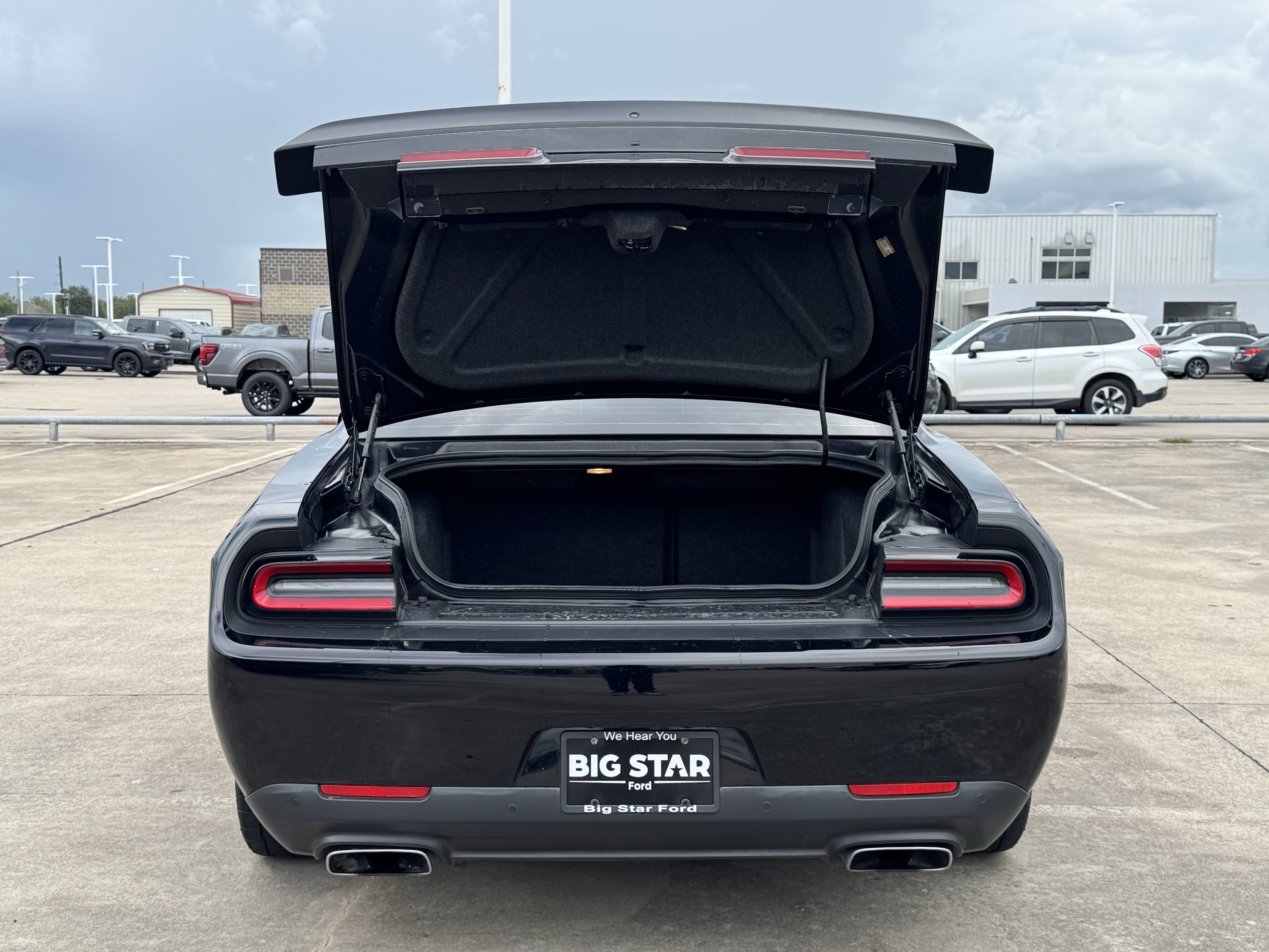 Used 2022 Dodge Challenger R/T Scat Pack RWD image 29