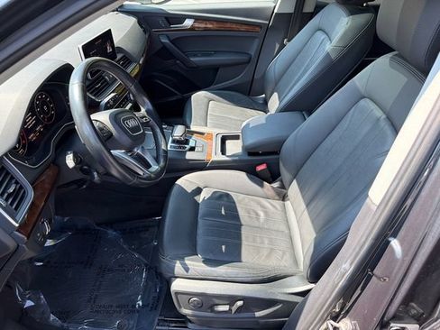 Used 2018 Audi Q5 2.0T Premium Plus AWD/4WD image 10