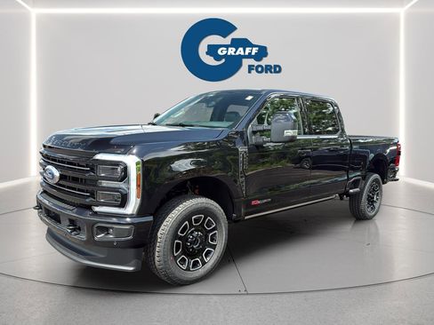 New 2026 Ford F250 Platinum AWD/4WD image 2