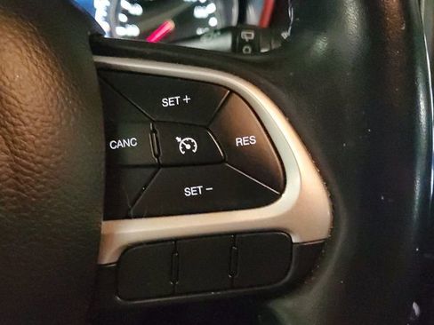 Used 2020 Jeep Compass Trailhawk image 30