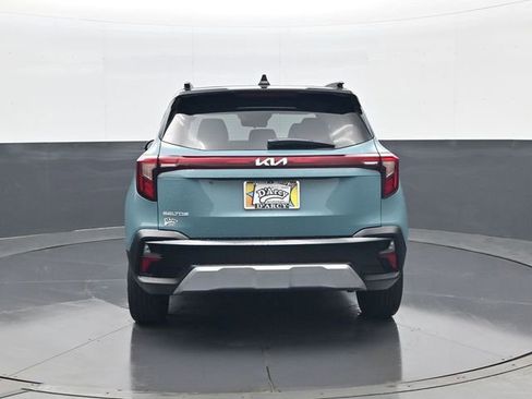 Used 2025 Kia Seltos S FWD image 6