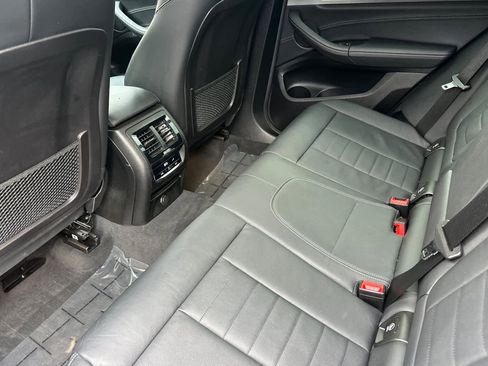 Used 2019 BMW X3 xDrive30i w/ Driving Assistance Package image 4