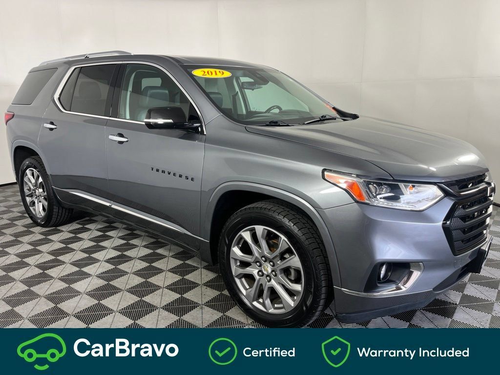 Used 2019 Chevrolet Traverse Premier w/ LPO, Blackout Package AWD/4WD image 1
