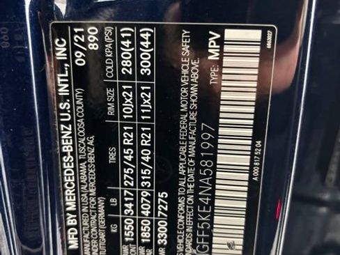 Used 2022 Mercedes-Benz GLS 450 4MATIC image 25
