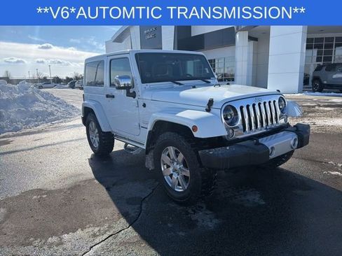 Used 2015 Jeep Wrangler Sahara w/ Mopar Chrome Edition Group image 17
