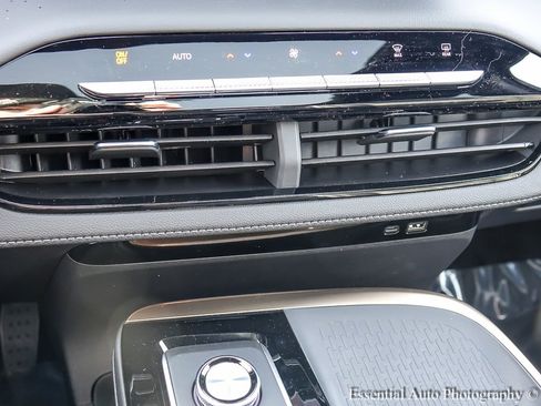 New 2026 Buick Enclave Avenir w/ Super Cruise Package image 21