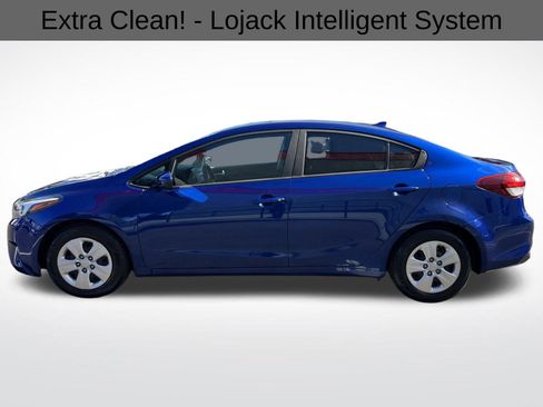 Used 2017 Kia Forte LX image 5