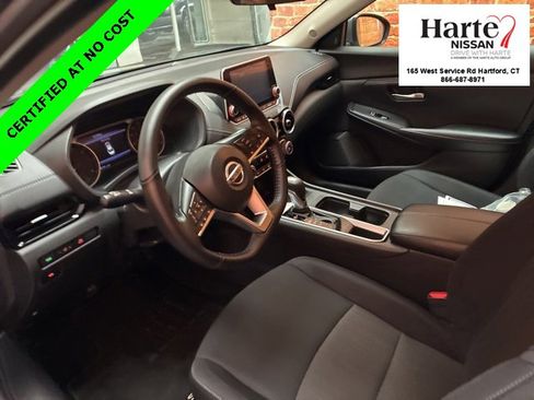 Used 2022 Nissan Sentra SV w/ Trunk Package image 6