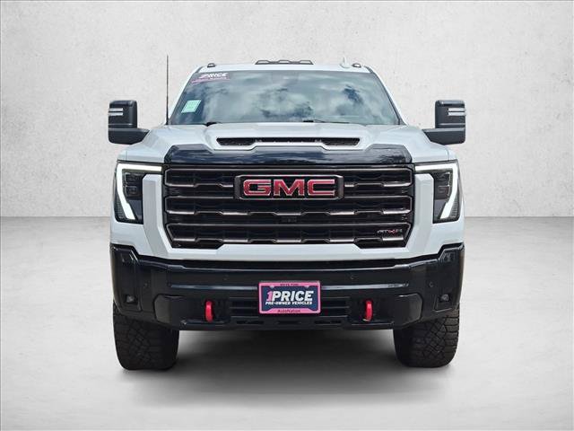 Used 2025 GMC Sierra 2500 AT4X AWD/4WD image 2