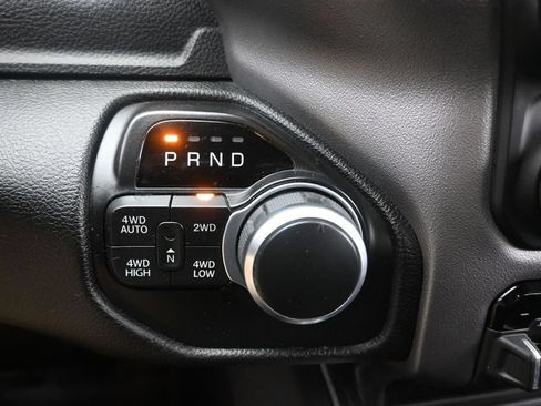 Used 2020 RAM 1500 Big Horn AWD/4WD image 25