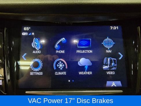 Used 2020 Cadillac Escalade Premium Luxury AWD/4WD image 21