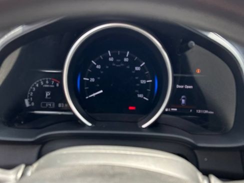Used 2018 Honda Fit EX image 6