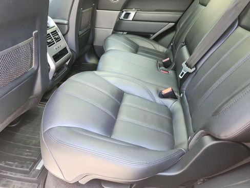 Used 2016 Land Rover Range Rover Sport SE AWD/4WD image 12