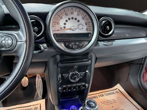 Used 2012 MINI Cooper S image 17