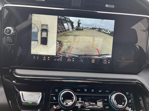 New 2026 GMC Sierra 2500 AT4 w/ AT4 Premium Plus Package image 6